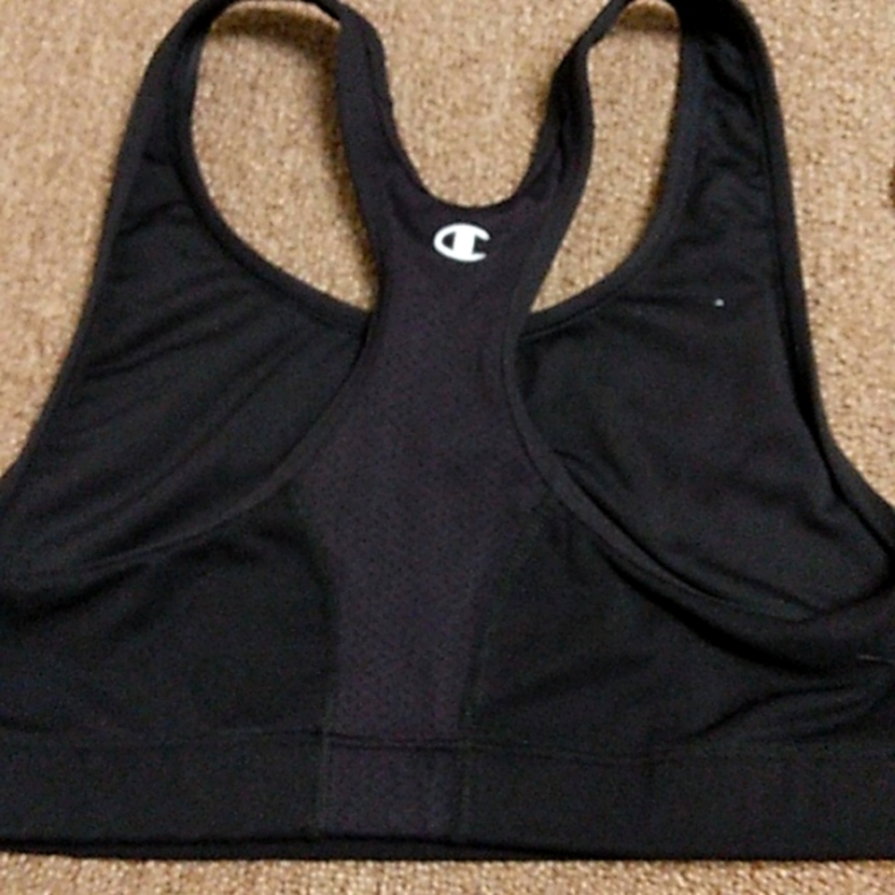 Sports Bra - GUC - Picture 2 of 2